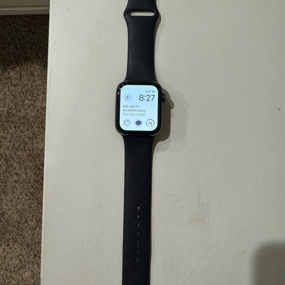 Apple Black Stainless steel series 6 size 44mm